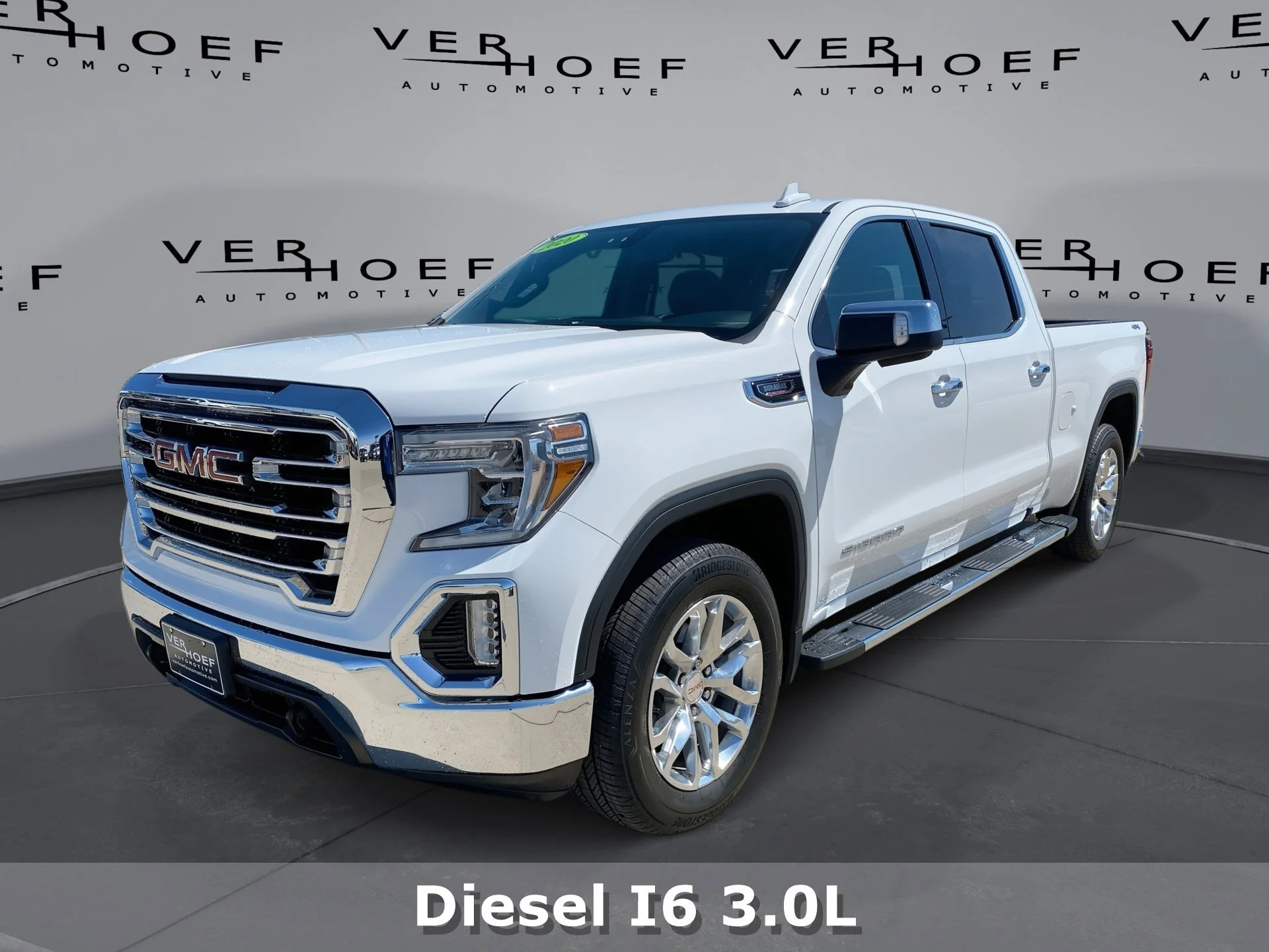 2020 GMC Sierra 4WD Crew Cab Short Box SLT's photo