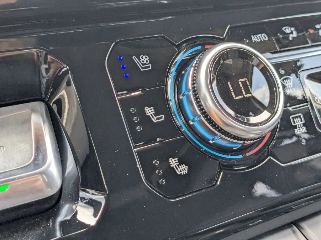2025 GMC Sierra 2500HD Denali - Photo 33