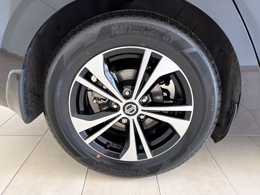 Used 2023 Super Black Nissan SV image 8