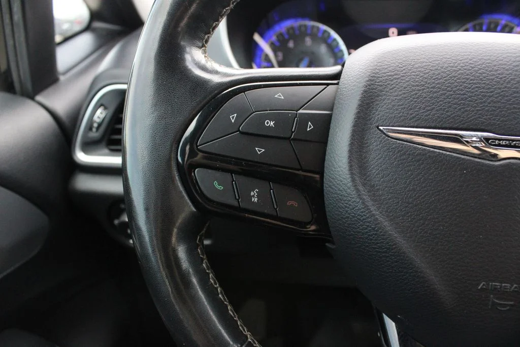 Used 2019 Black Chrysler Touring L Plus image 11