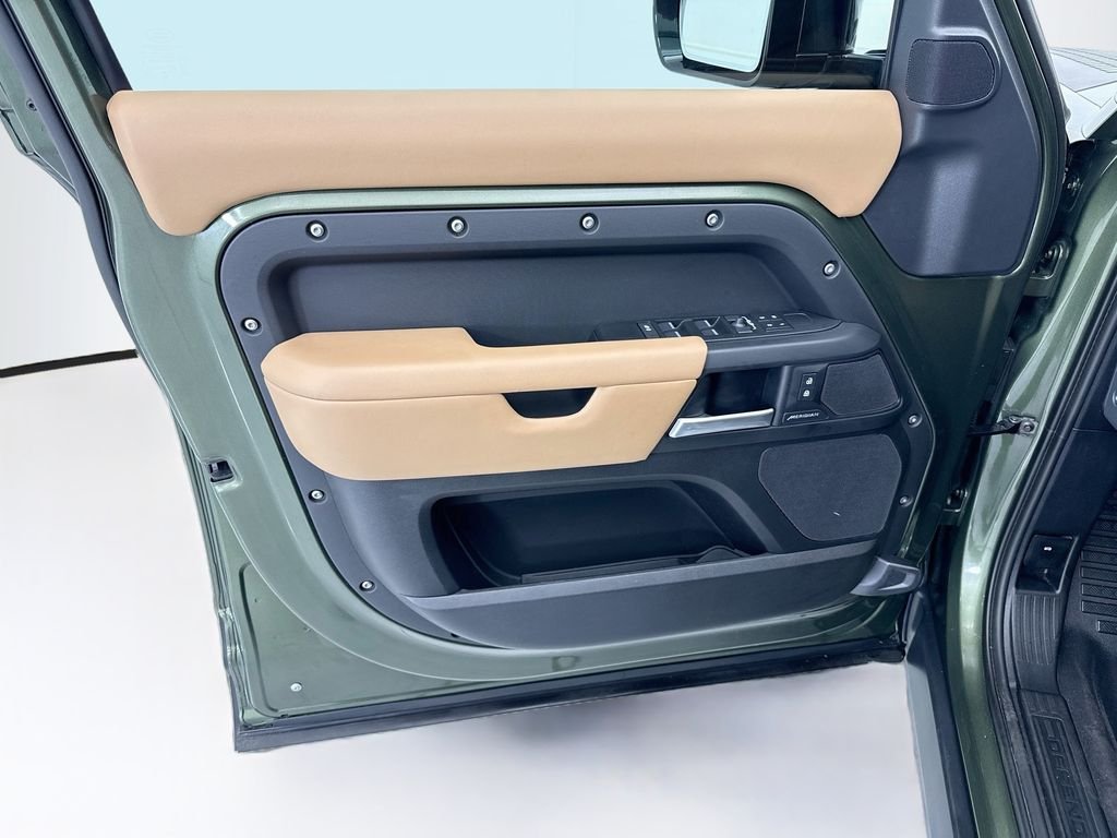 Certified Used 2026 Woolstone Green Metallic Land Rover S image 23