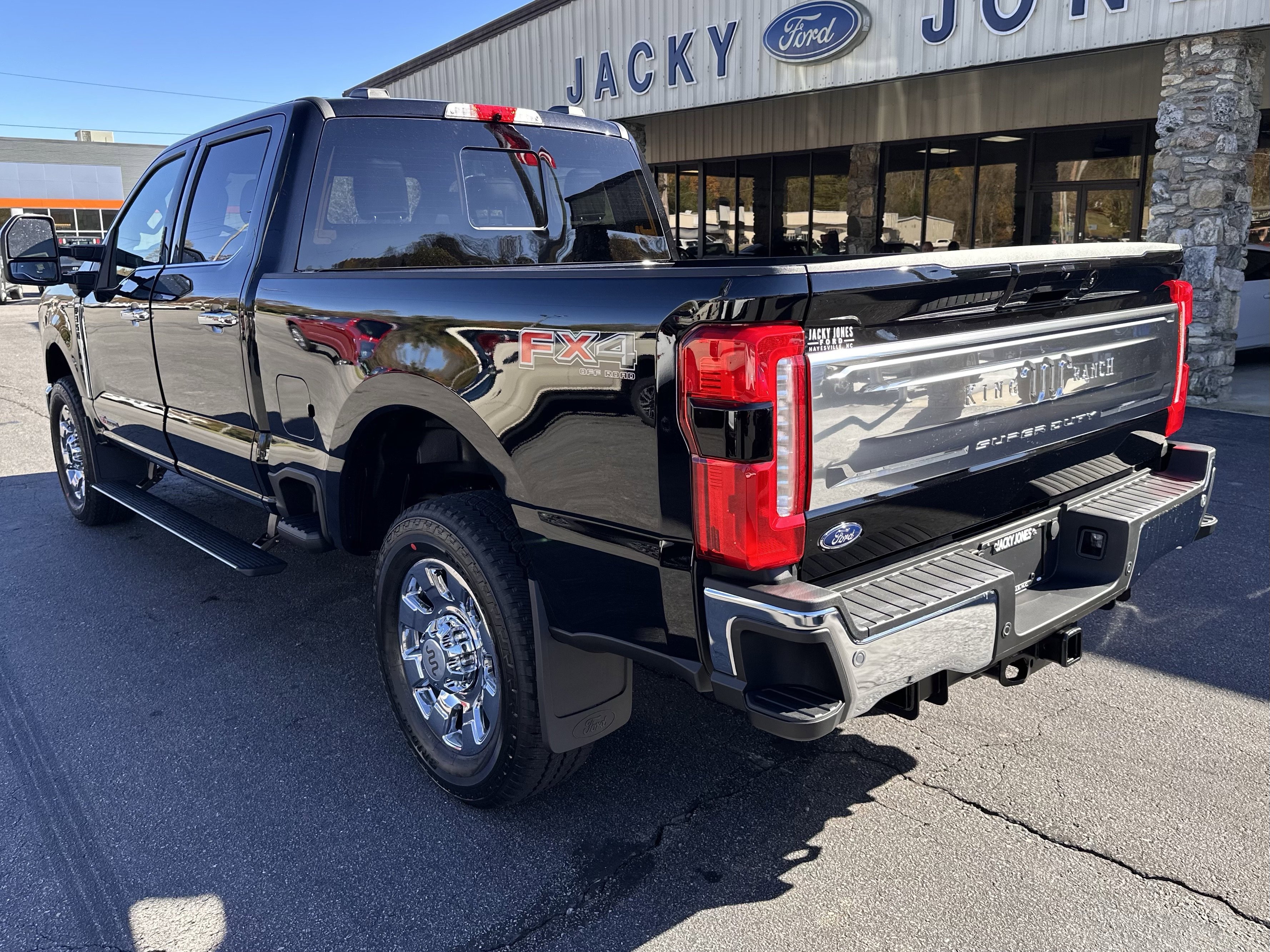 New 2026 Agate Black Metallic Ford F-350® King Ranch® image 8