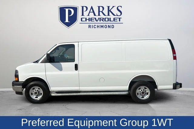 Used 2025 White GMC Work Van image 4