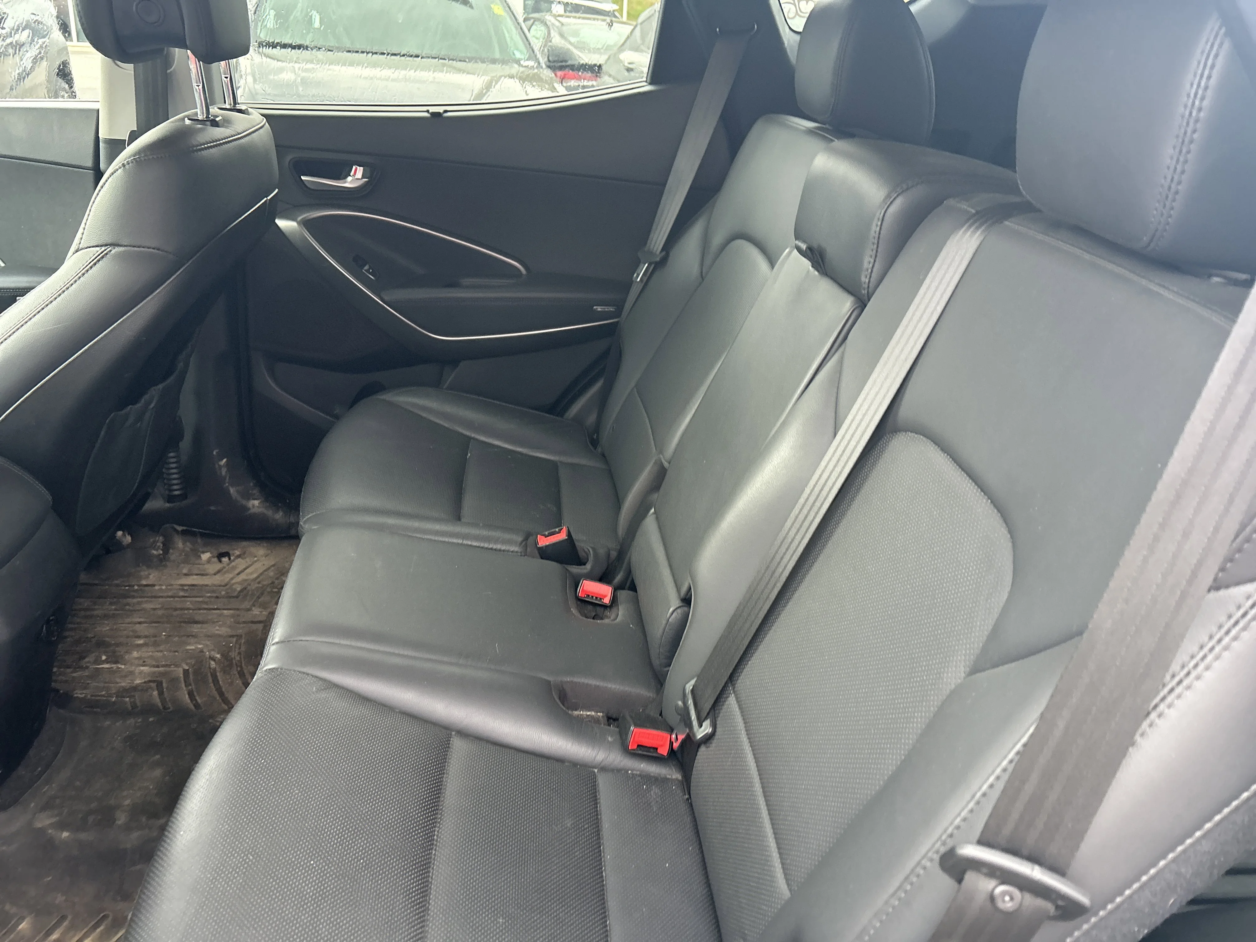 Used 2018 Sparkling Silver Hyundai 2.0T image 10