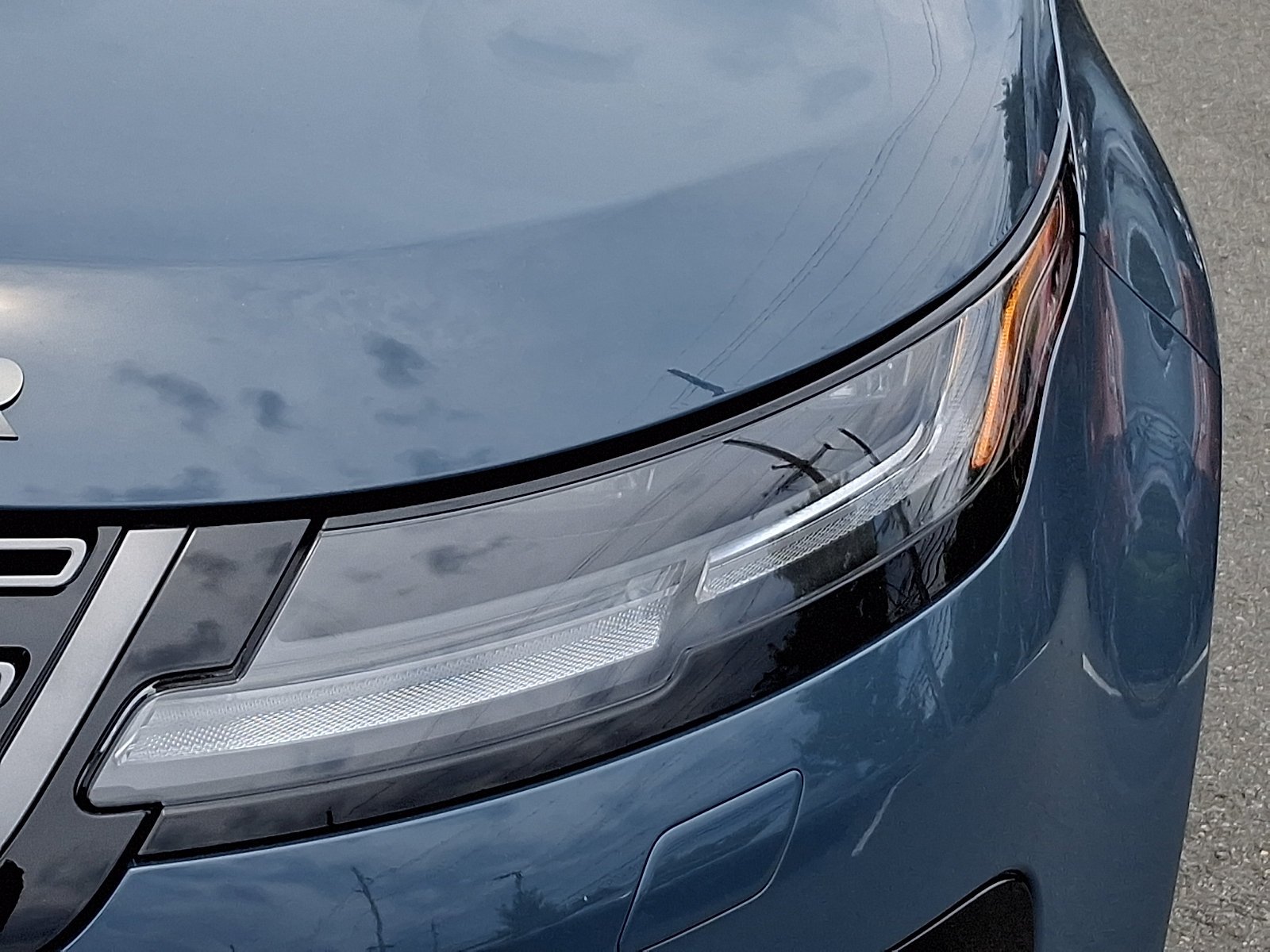 New 2026 Tribeca Blue Land Rover Core S image 7