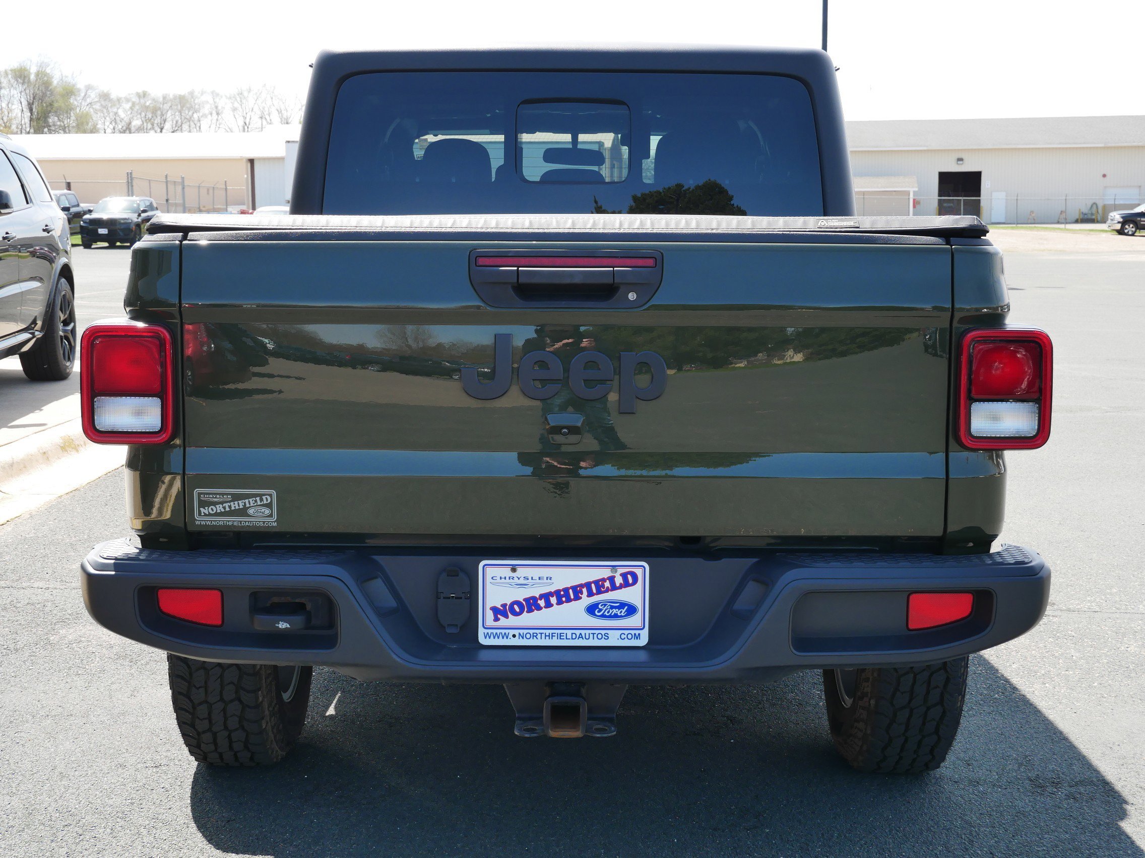 View vehicle photo 7