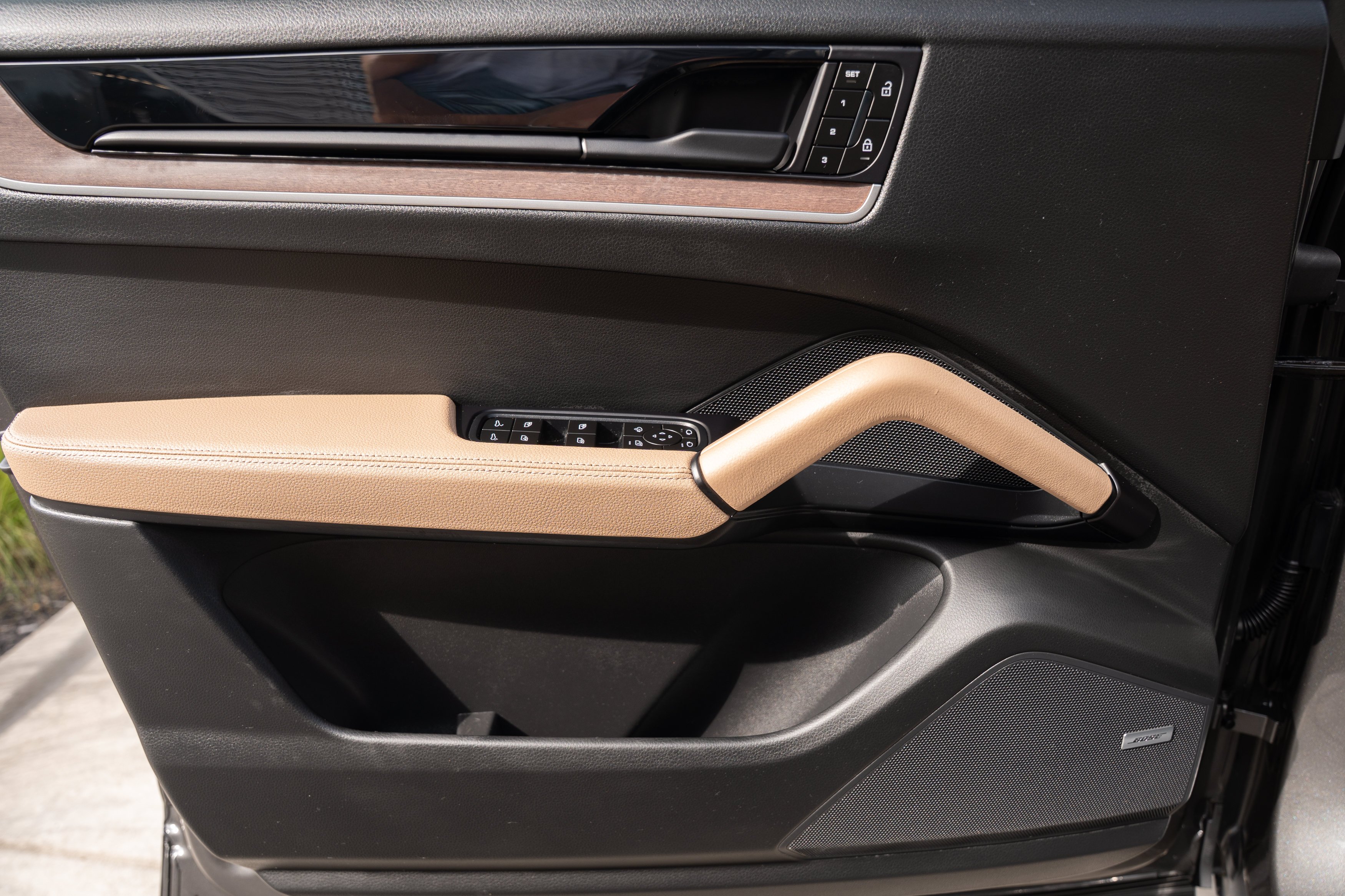 Used 2025 Arctic Gray Porsche Base image 19