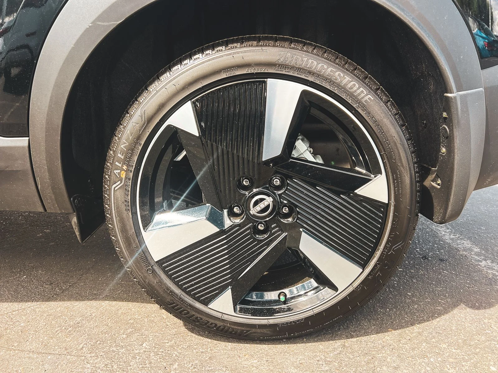 New 2026 Super Black Nissan SR image 6