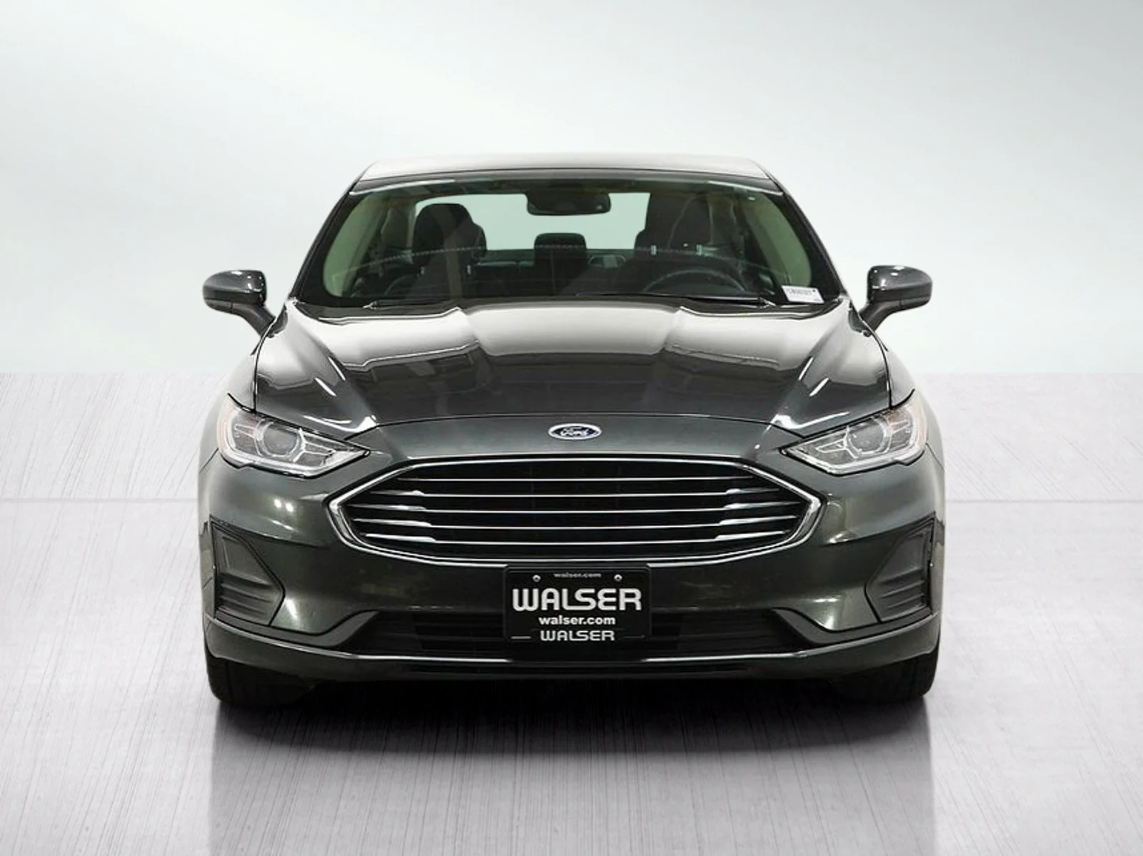Used 2020 Magnetic Ford SE image 8