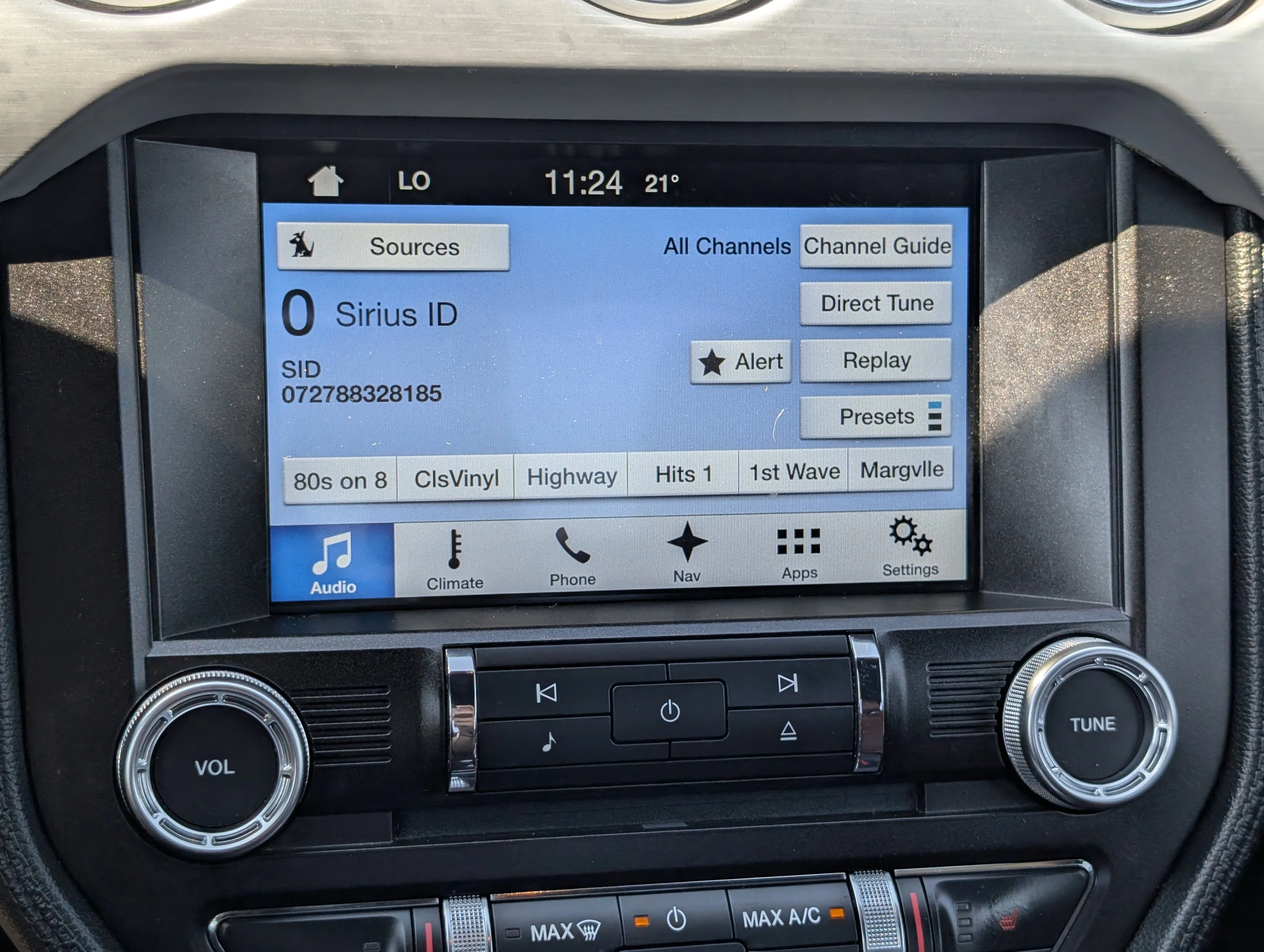 Used 2016 Shadow Black Ford 2dr Fastback GT image 27