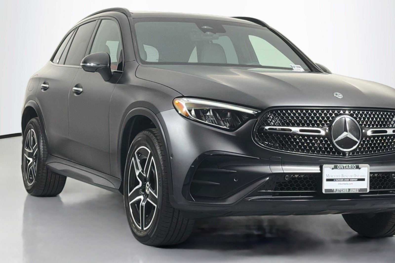 Used 2024 MANUFAKTUR Graphite Grey Magno Mercedes-Benz 300 image 14