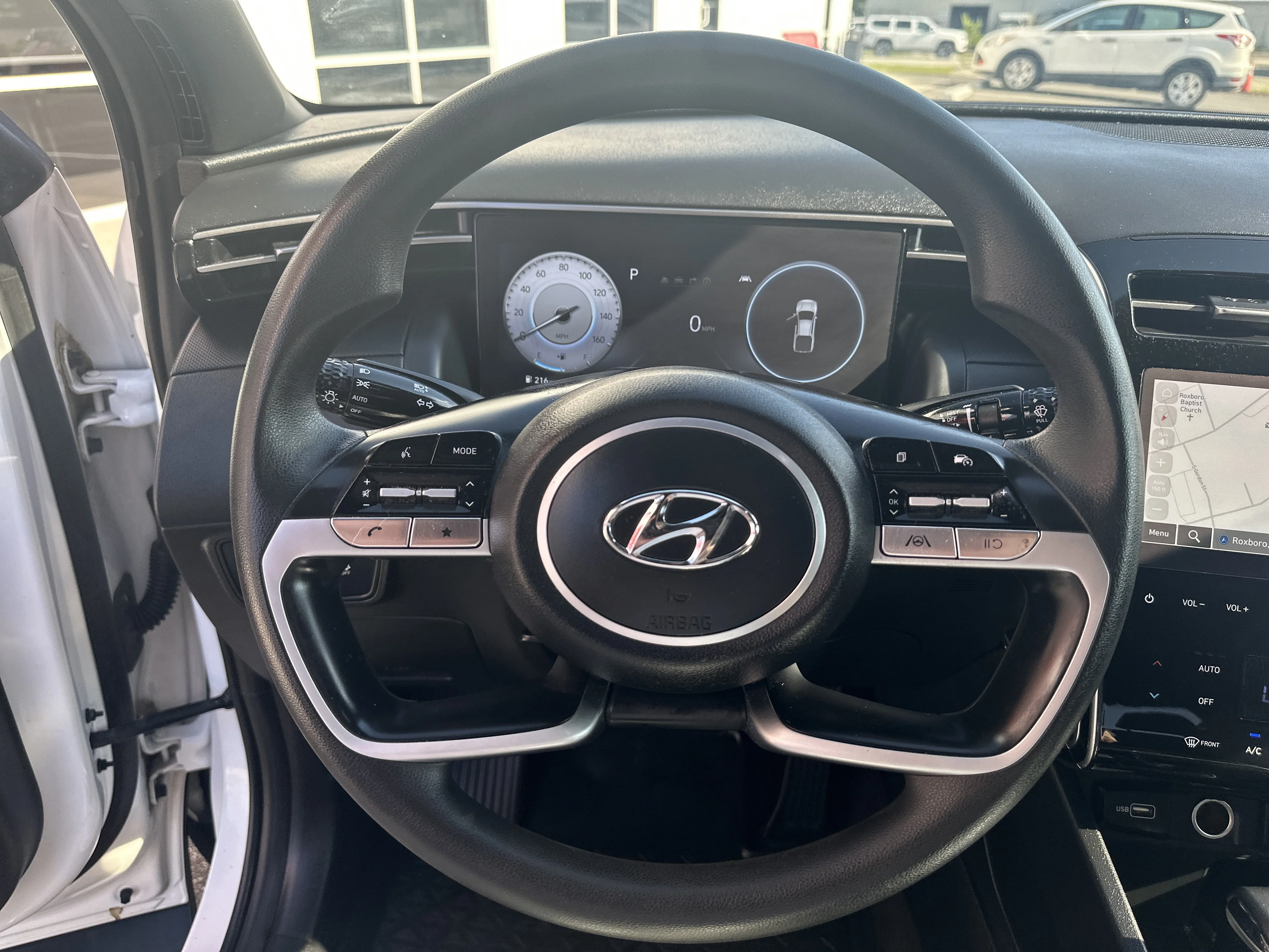 Used 2024 Atlas White Hyundai SEL image 12