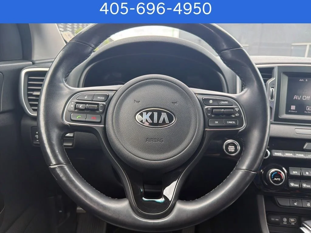 Pre-Owned 2019 Kia Sportage EX