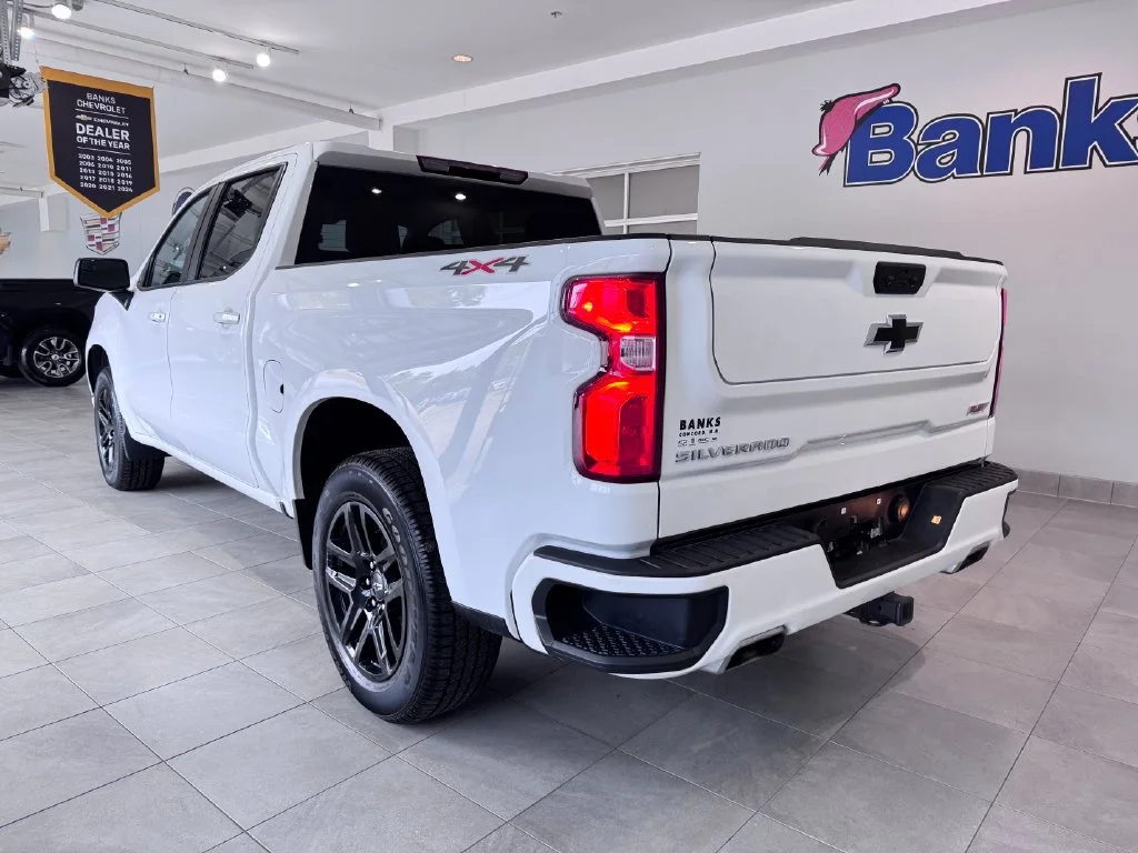 Certified Used 2024 Summit White Chevrolet RST image 5