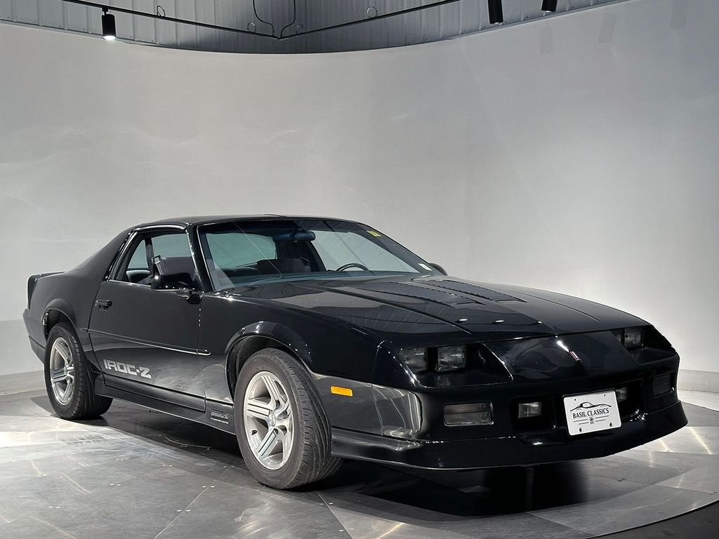 Used 1988 Black Chevrolet IROC-Z image 80