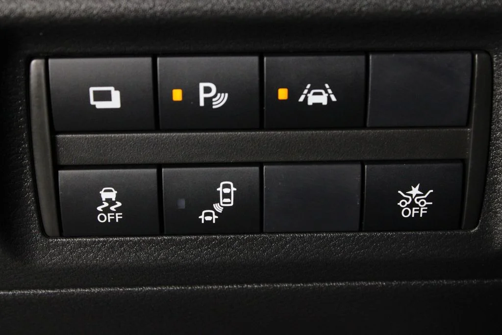2025 Nissan KICKS PLAY Base - Photo 23