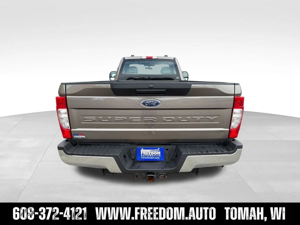 Used 2021 Stone Gray Metallic Ford XL image 4