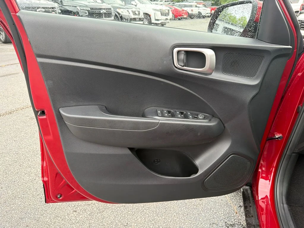 Used 2024 Red Hyundai SEL image 10