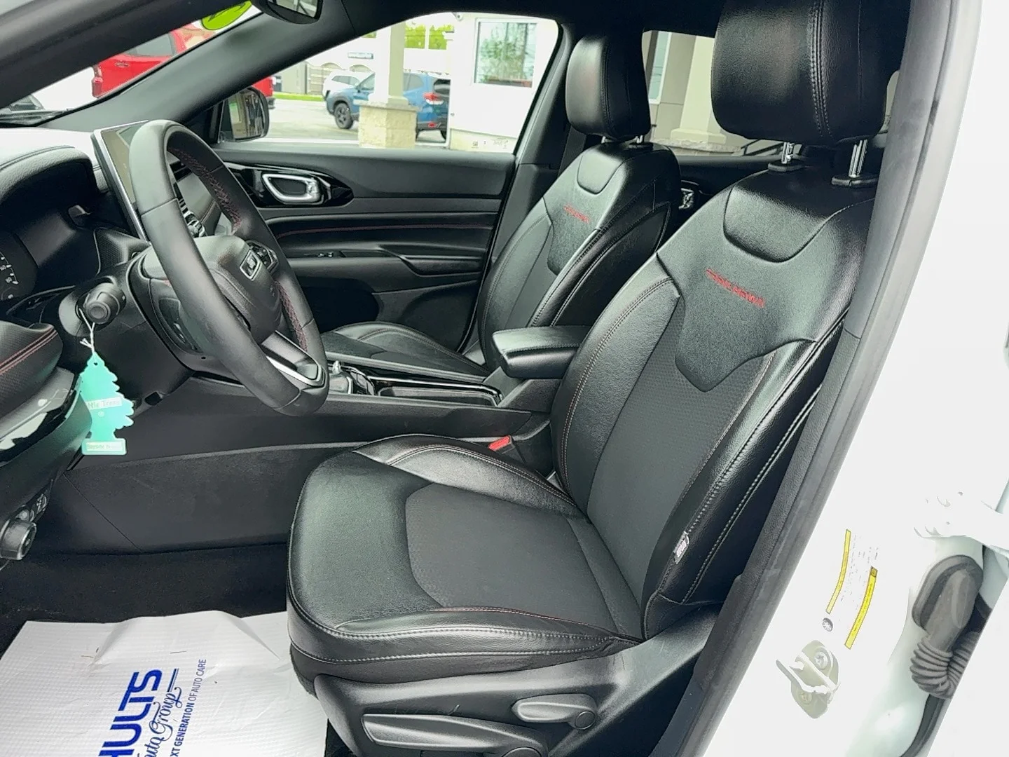 Used 2023 Bright White Clearcoat Jeep Trailhawk image 10