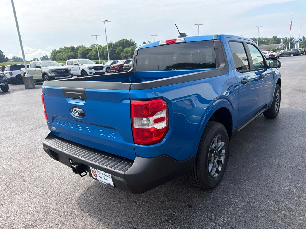 New 2026 Velocity Blue Ford XLT image 5