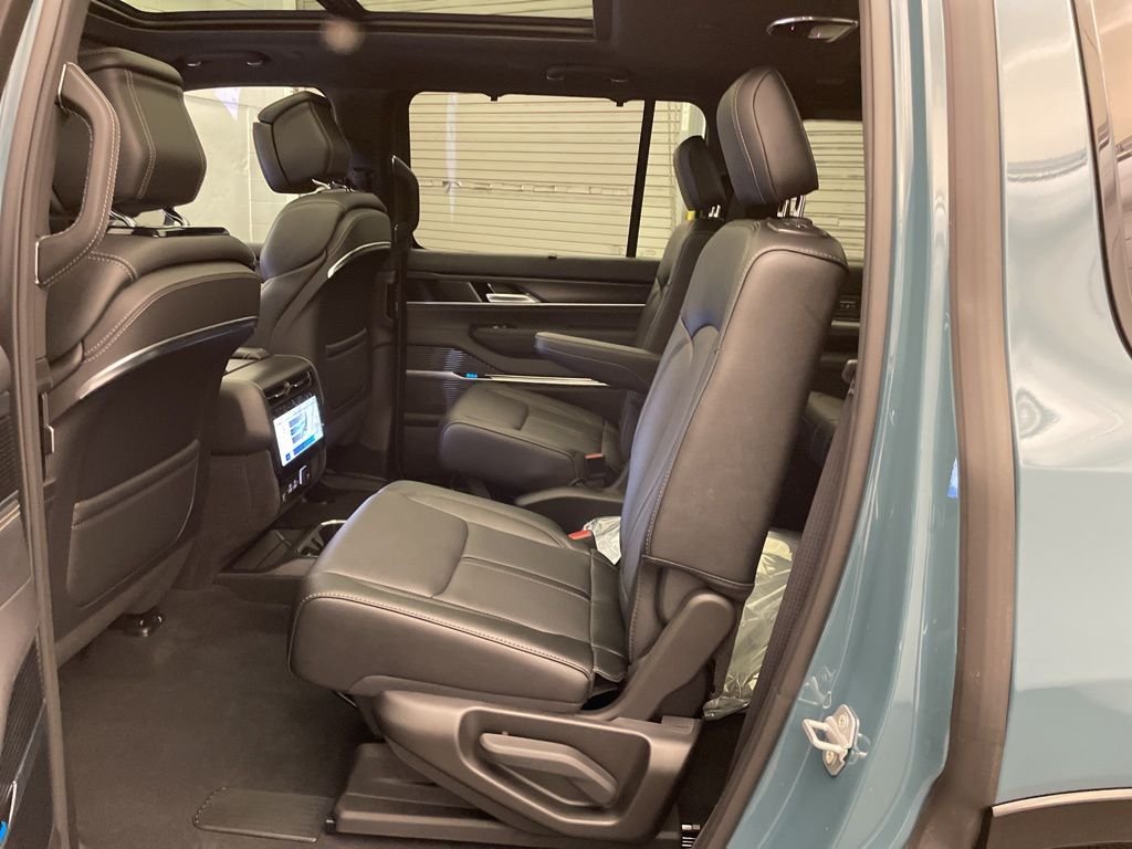 New 2026 Steel Blue Jeep Summit Obsidian image 22