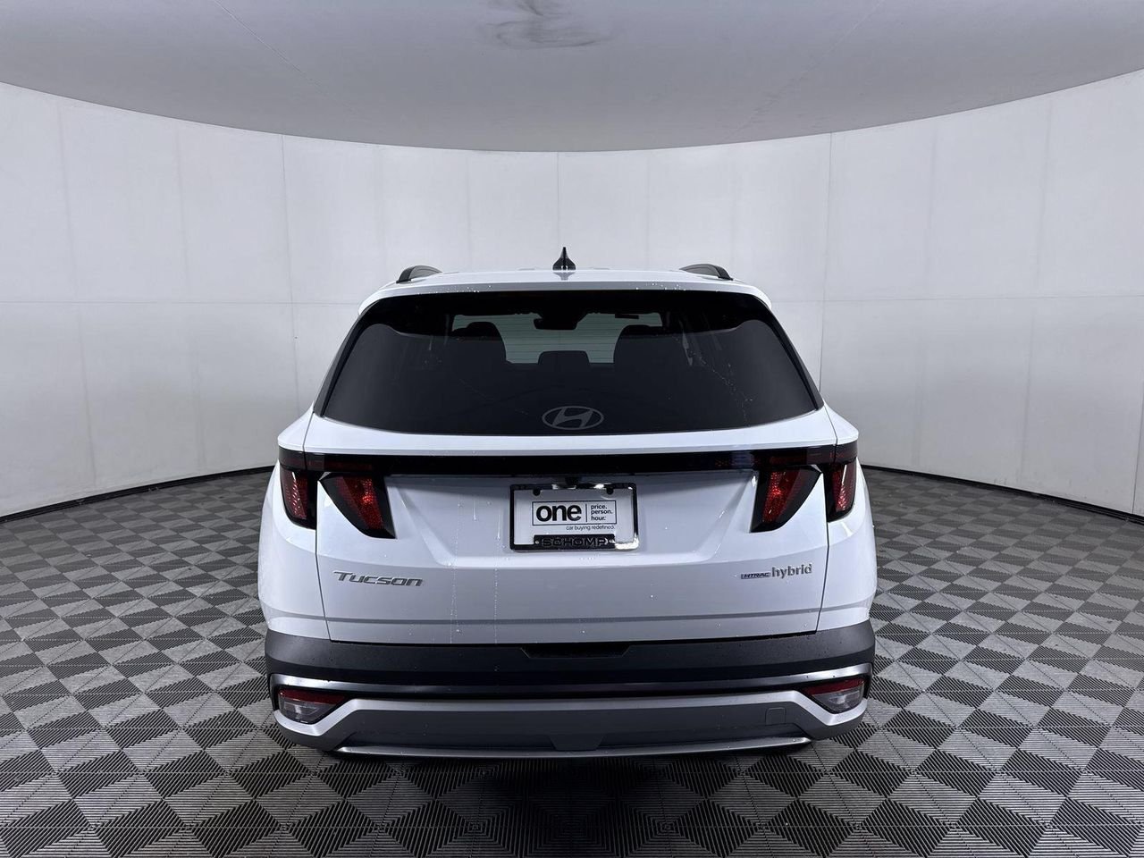 New 2026 Creamy White Pearl Hyundai SEL AWD image 6