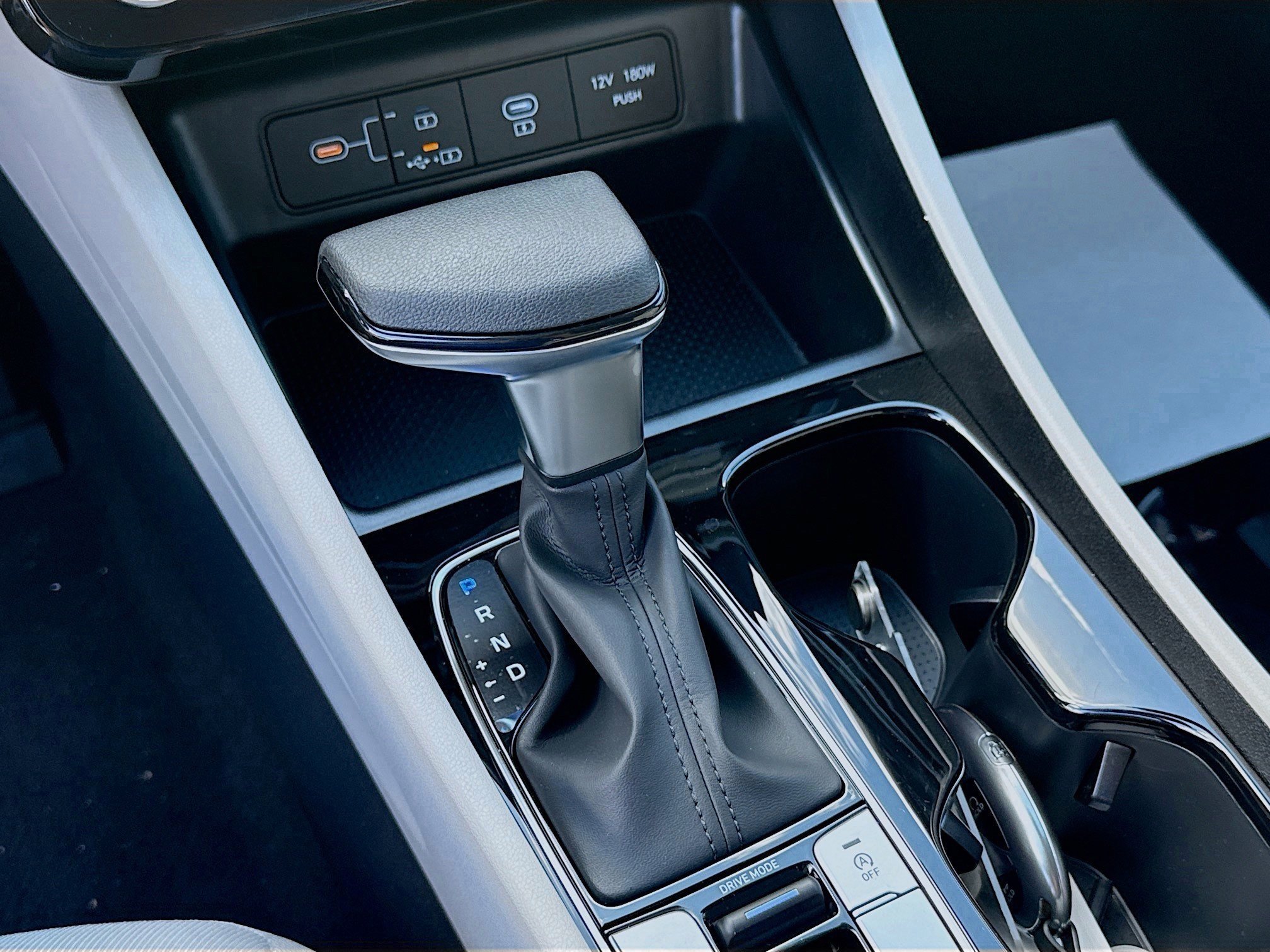 2026 Hyundai Tucson SEL - Photo 13