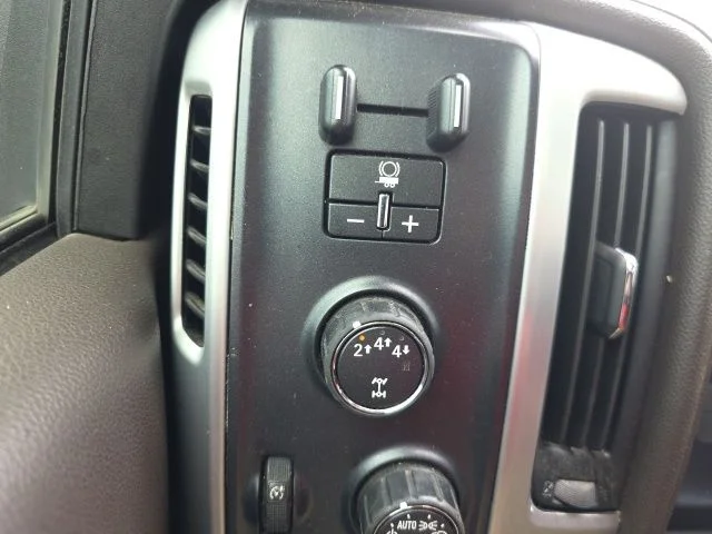 Used 2019 Red GMC SLT image 18