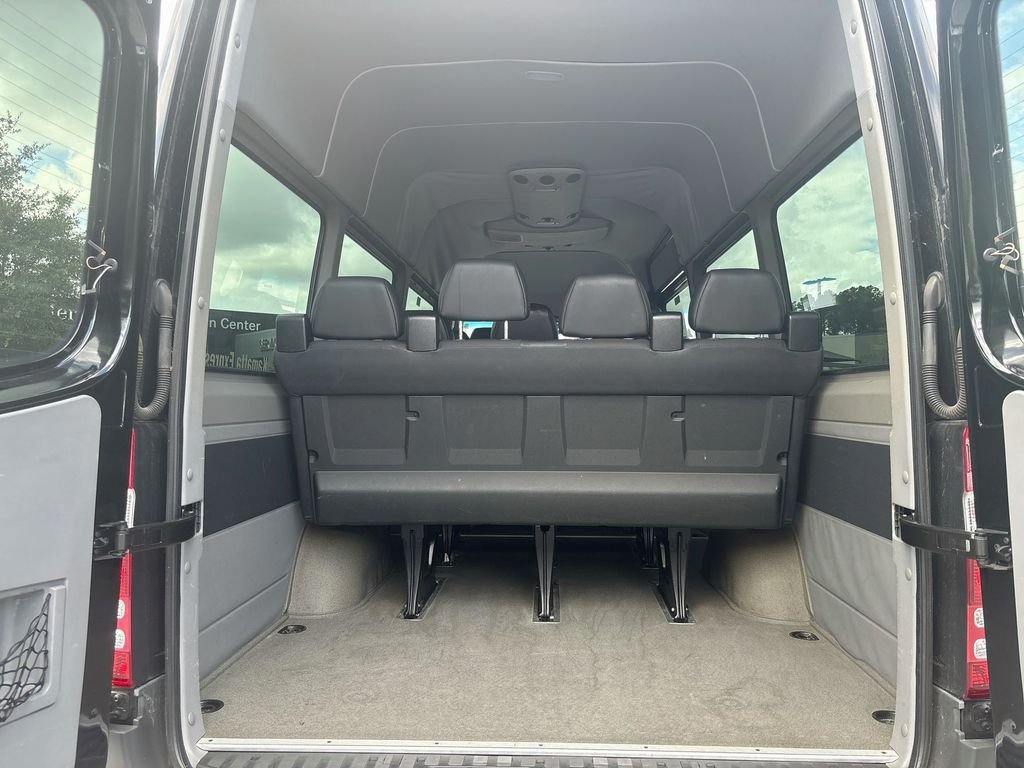 Used 2012  Mercedes-Benz Passenger 170 WB image 31