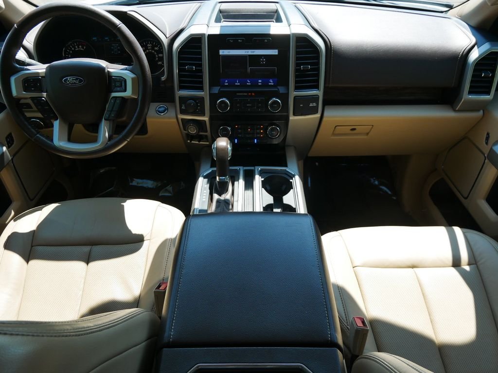 Used 2019 White Ford Lariat image 12