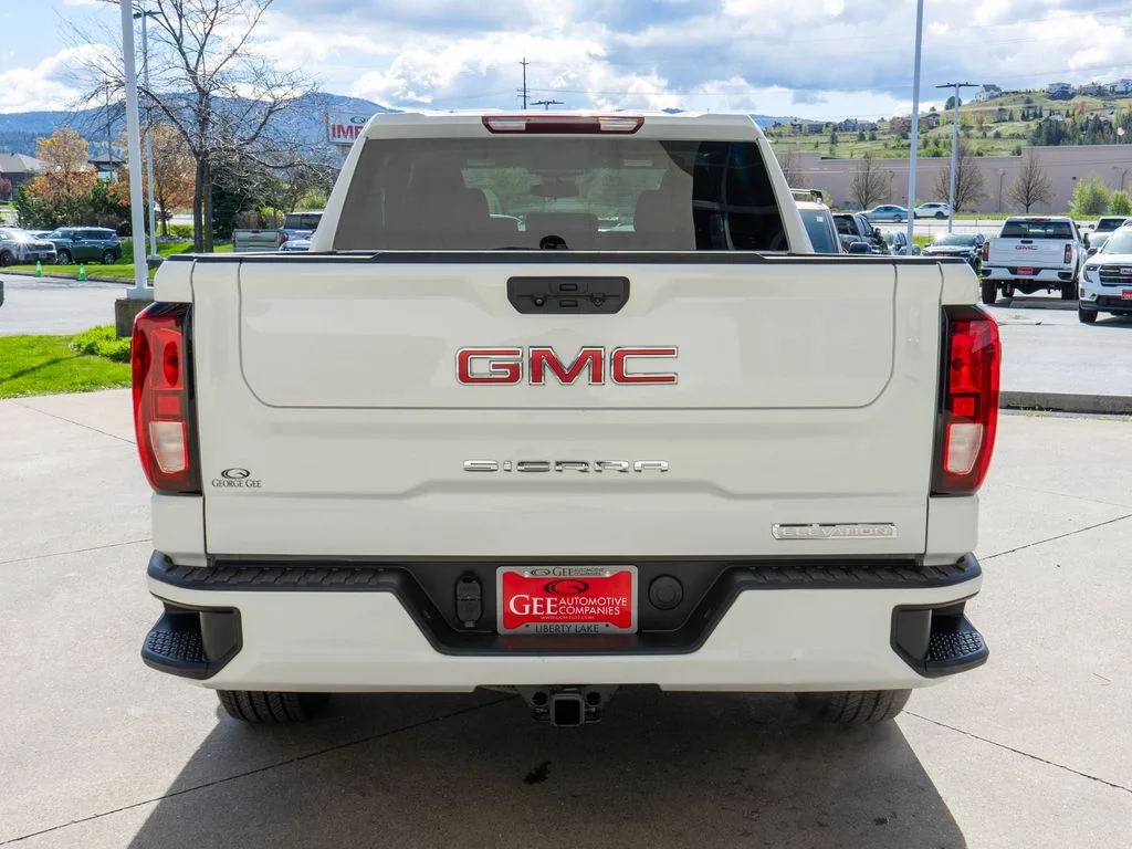 Used 2023 White GMC Elevation image 6
