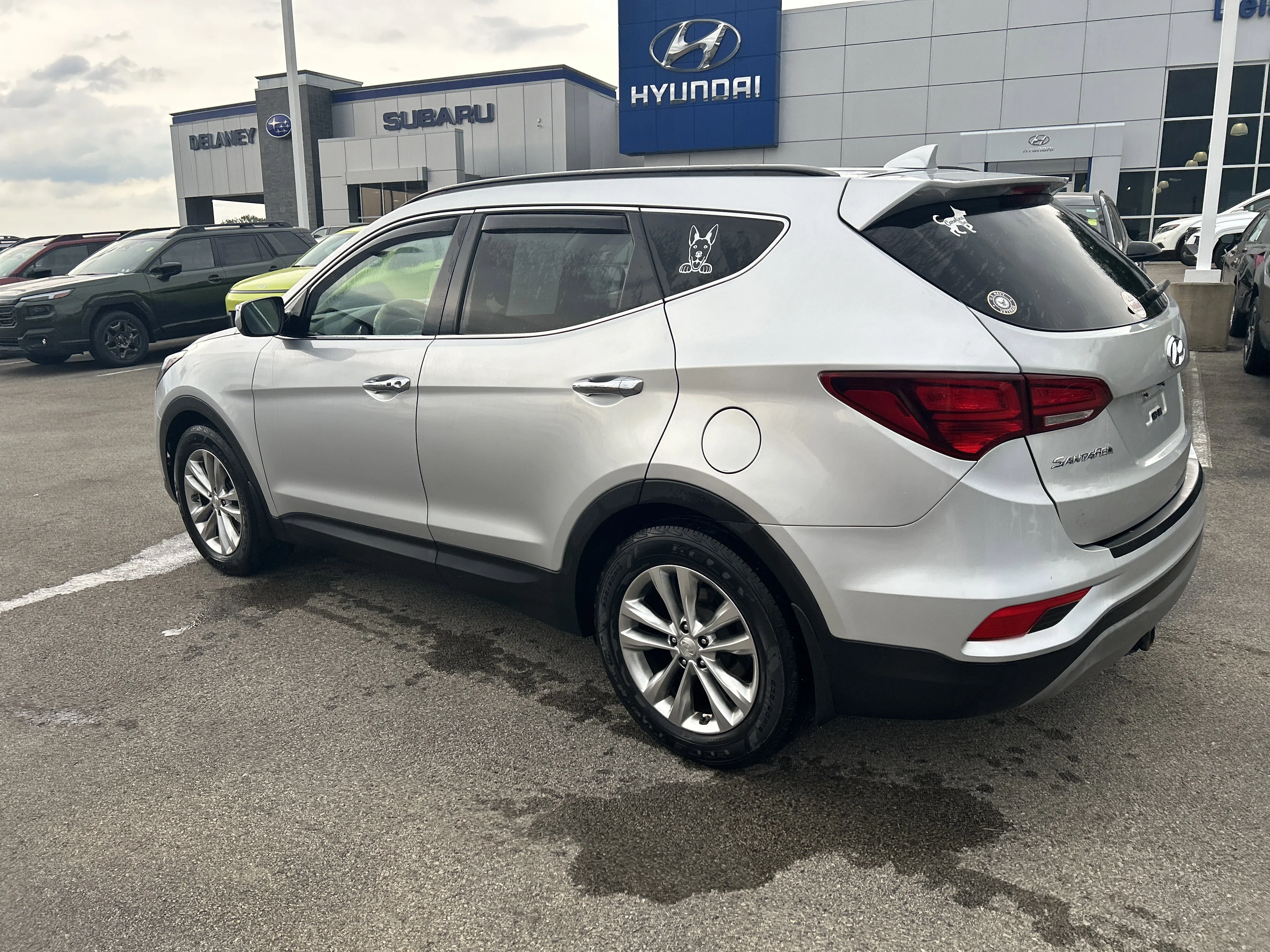 Used 2018 Sparkling Silver Hyundai 2.0T image 6
