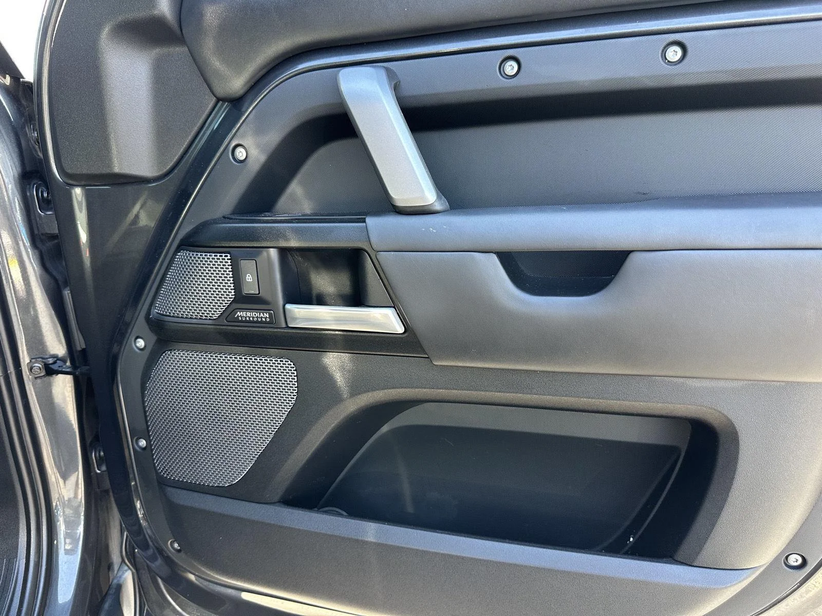 Used 2023 Carpathian Grey Premium Metallic Land Rover Carpathian Edition image 18