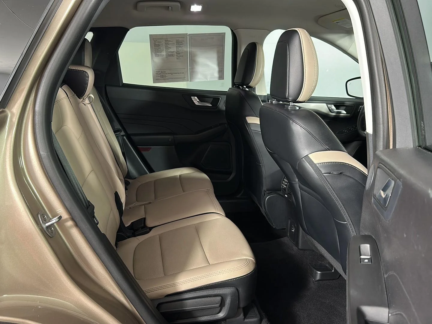 Used 2021 Desert Gold Ford SEL image 30