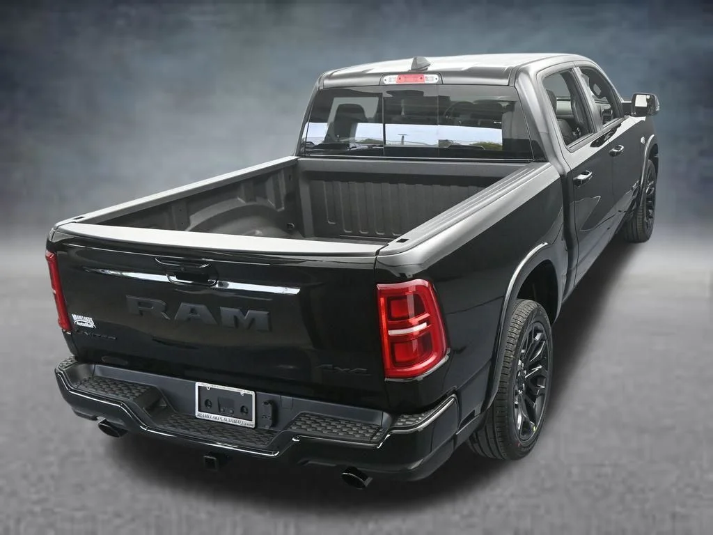 New 2026 Diamond Black Crystal Pearlcoat RAM Limited image 49