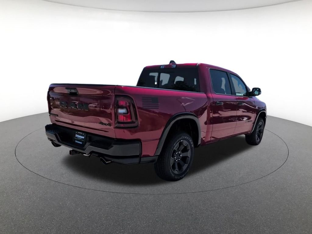 New 2026 Molten Red Pearl-Coat Exterior Paint RAM Big Horn image 8