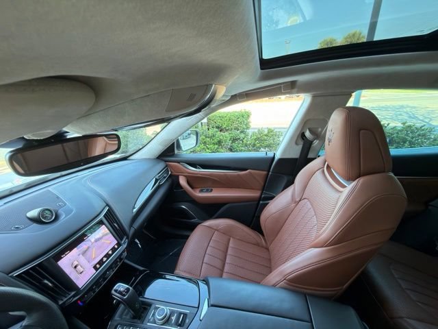Used 2022 Silk Maserati Modena image 14