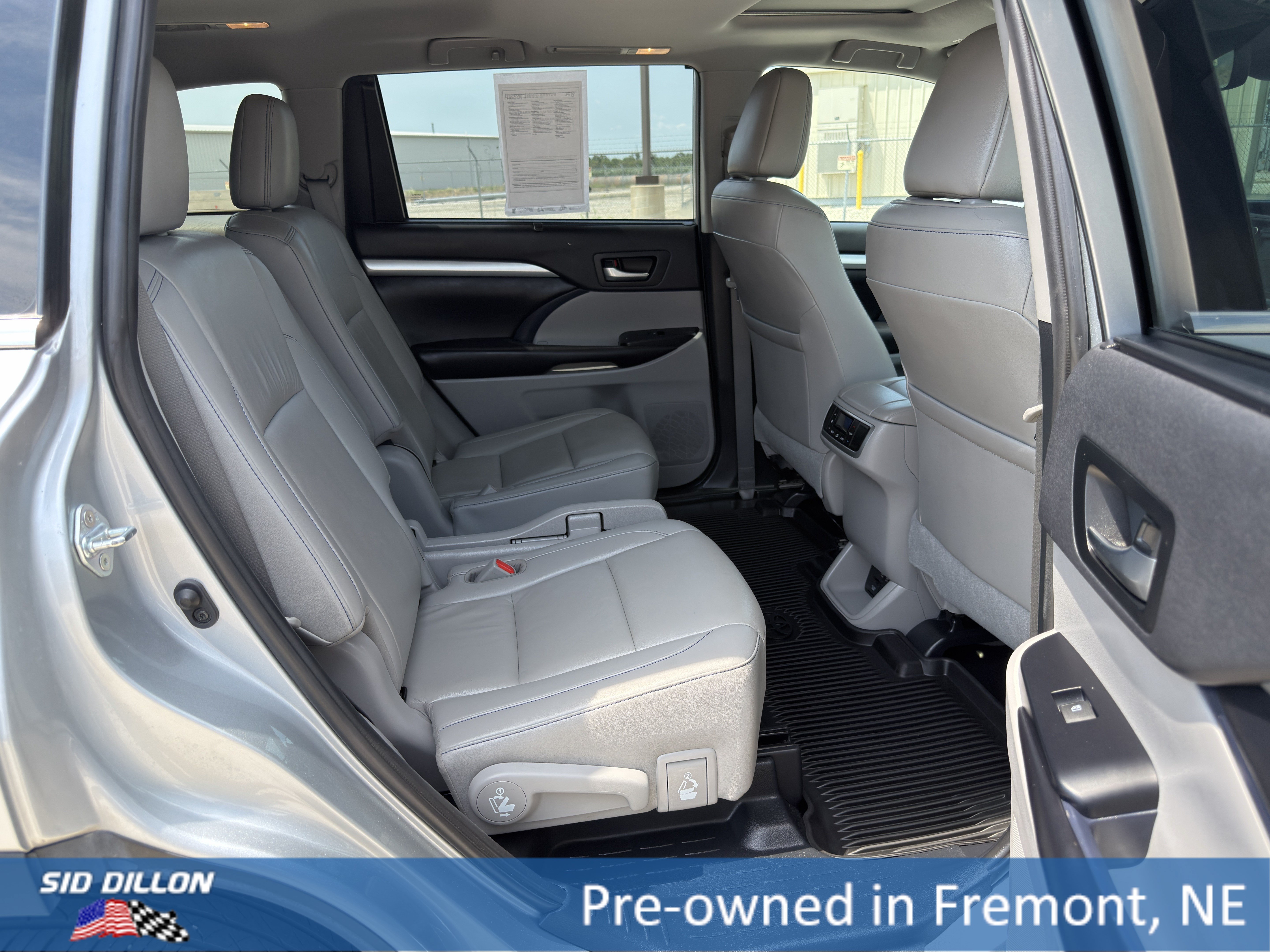Used 2019 CELESTIAL SILVER Toyota BLACK image 7