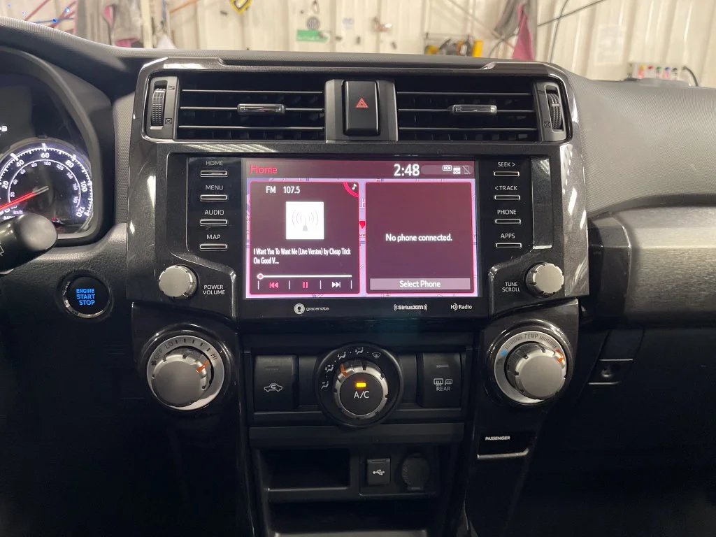 Used 2021 Gray Toyota Venture image 19