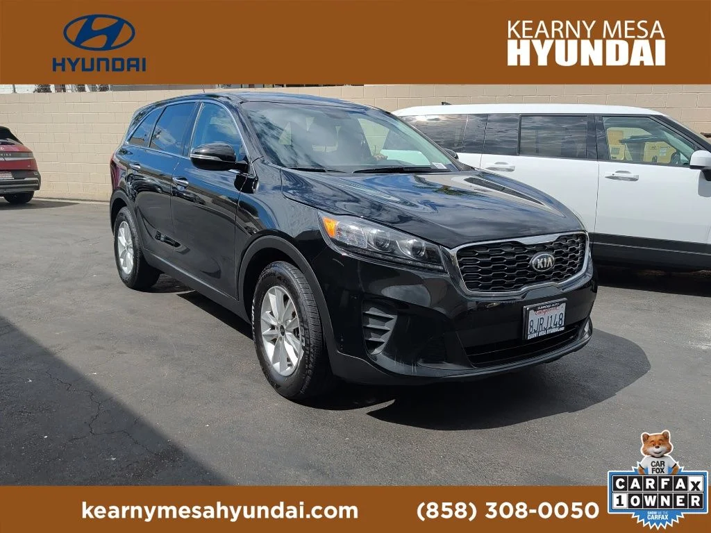Used 2019 Black Kia LX image 16
