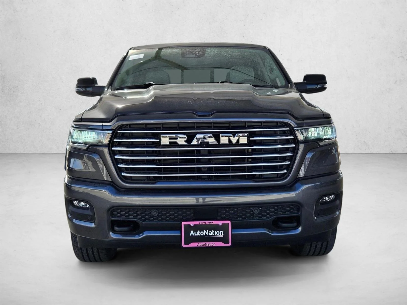 New 2026 Granite Crystal Metallic Clear-Coat Exterior Paint RAM Laramie image 6