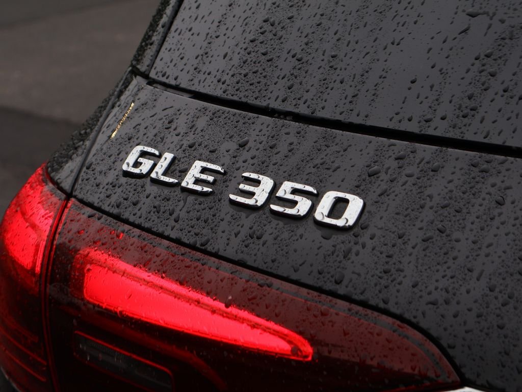 Used 2025 Black Mercedes-Benz GLE 350 image 37