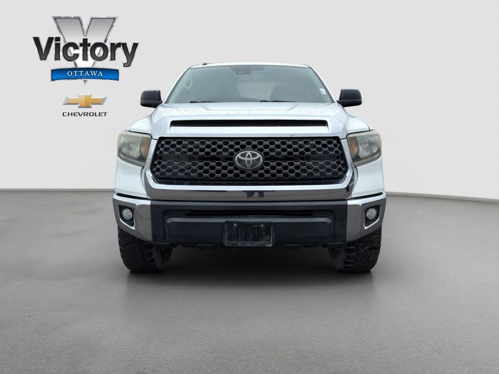Used 2019 Toyota Tundra SR5 with VIN 5TFDW5F13KX868923 for sale in Kansas City
