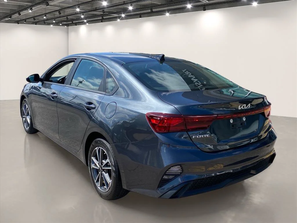 Certified Used 2023 Gravity Gray Kia LXS image 6