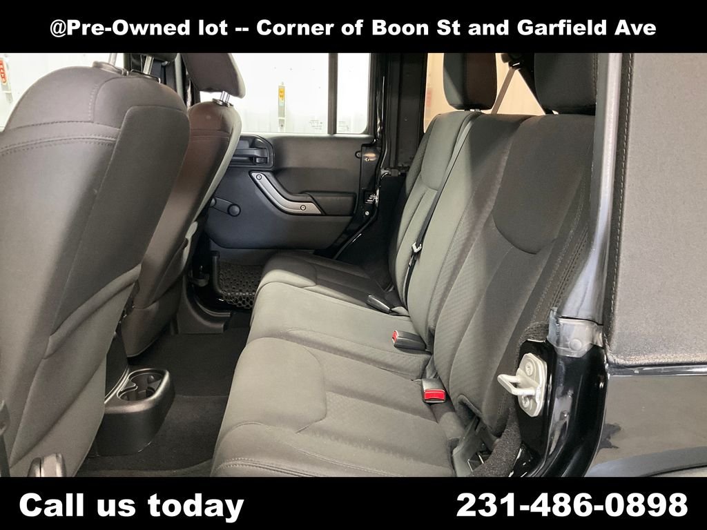 Used 2015 Black Jeep Unlimited Sport image 25