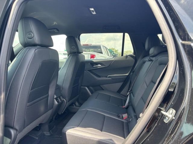 New 2026 Mosaic Black Metallic Chevrolet LT image 5