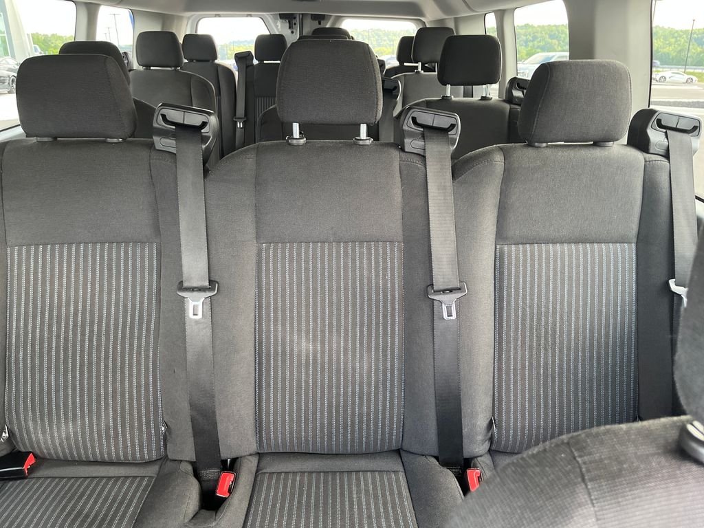 Used 2016 White Ford XL image 13