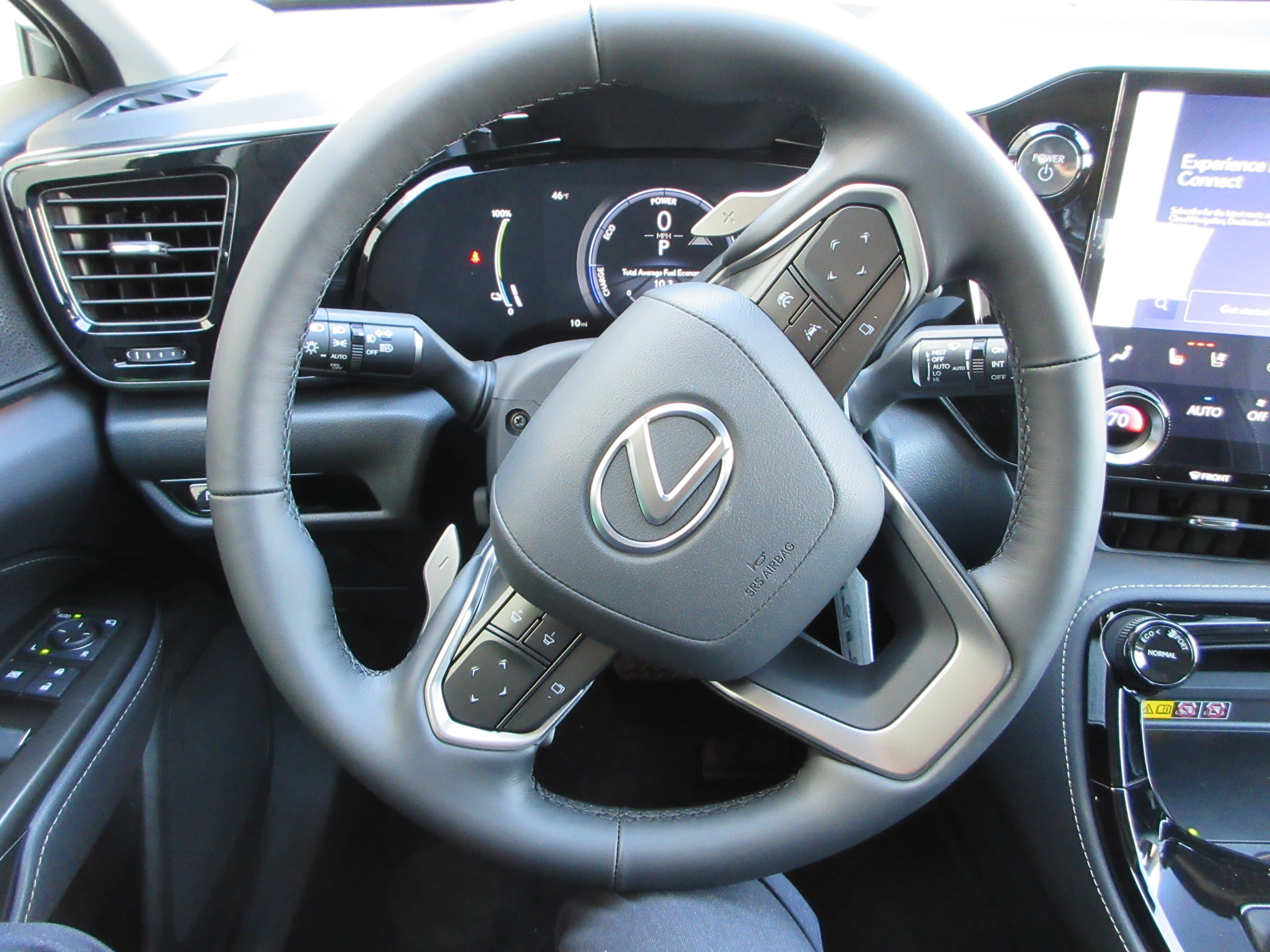 2026 Lexus NX 450h+ Luxury - Photo 33