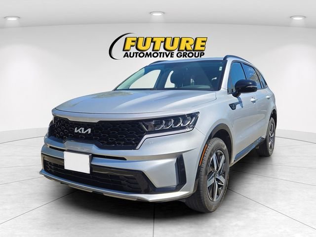 Used 2022 Silver Kia S image 3