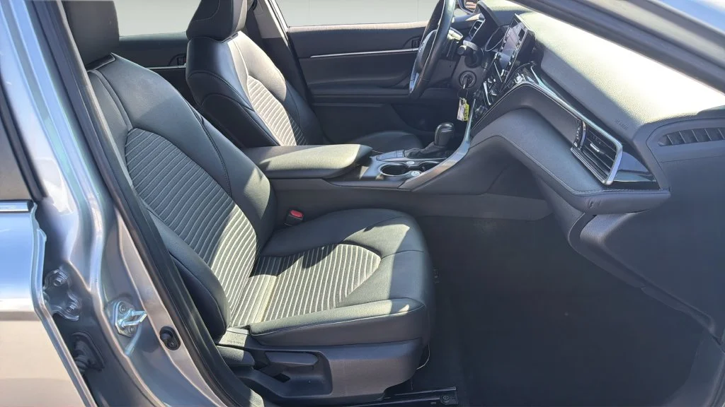 Used 2024 Silver Toyota SE image 10